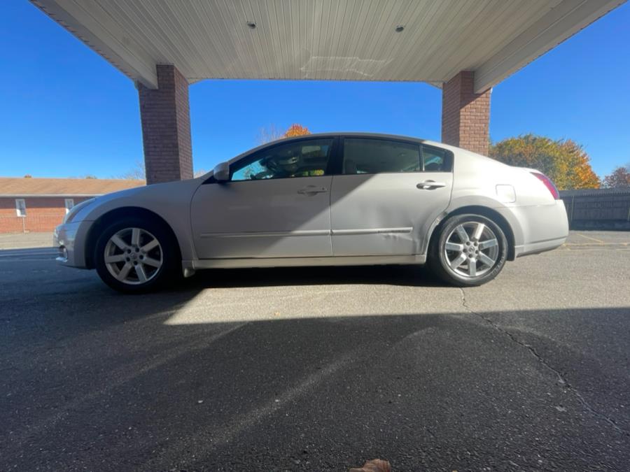 2005 Nissan Maxima 4dr Sdn V6 Auto 3.5 SE, available for sale in New Britain, Connecticut | Supreme Automotive. New Britain, Connecticut 2005 Nissan Maxima 4dr Sdn V6 Auto 3.5 SE, available for sale in New Britain, Connecticut | Supreme Automotive. New Britain, Connecticut