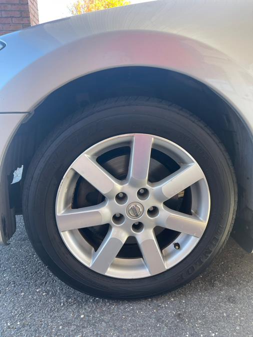 2005 Nissan Maxima 4dr Sdn V6 Auto 3.5 SE, available for sale in New Britain, Connecticut | Supreme Automotive. New Britain, Connecticut 2005 Nissan Maxima 4dr Sdn V6 Auto 3.5 SE, available for sale in New Britain, Connecticut | Supreme Automotive. New Britain, Connecticut