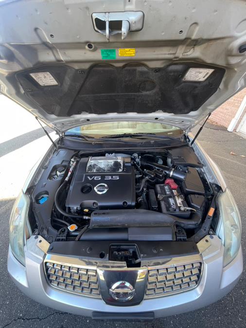 2005 Nissan Maxima 4dr Sdn V6 Auto 3.5 SE, available for sale in New Britain, Connecticut | Supreme Automotive. New Britain, Connecticut 2005 Nissan Maxima 4dr Sdn V6 Auto 3.5 SE, available for sale in New Britain, Connecticut | Supreme Automotive. New Britain, Connecticut