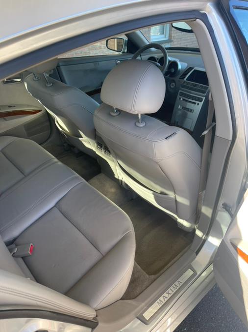 2005 Nissan Maxima 4dr Sdn V6 Auto 3.5 SE, available for sale in New Britain, Connecticut | Supreme Automotive. New Britain, Connecticut 2005 Nissan Maxima 4dr Sdn V6 Auto 3.5 SE, available for sale in New Britain, Connecticut | Supreme Automotive. New Britain, Connecticut