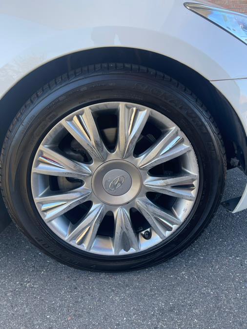 2009 Hyundai Genesis 4dr Sdn 3.8L V6, available for sale in New Britain, Connecticut | Supreme Automotive. New Britain, Connecticut 2009 Hyundai Genesis 4dr Sdn 3.8L V6, available for sale in New Britain, Connecticut | Supreme Automotive. New Britain, Connecticut