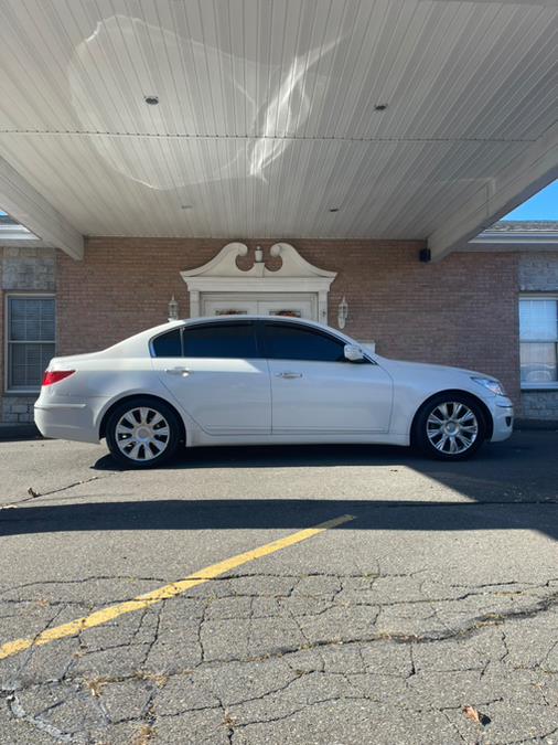 2009 Hyundai Genesis 4dr Sdn 3.8L V6, available for sale in New Britain, Connecticut | Supreme Automotive. New Britain, Connecticut 2009 Hyundai Genesis 4dr Sdn 3.8L V6, available for sale in New Britain, Connecticut | Supreme Automotive. New Britain, Connecticut