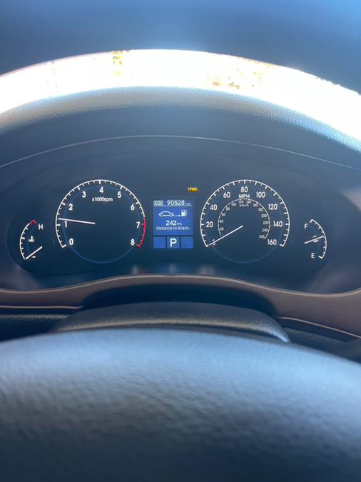 2009 Hyundai Genesis 4dr Sdn 3.8L V6, available for sale in New Britain, Connecticut | Supreme Automotive. New Britain, Connecticut 2009 Hyundai Genesis 4dr Sdn 3.8L V6, available for sale in New Britain, Connecticut | Supreme Automotive. New Britain, Connecticut