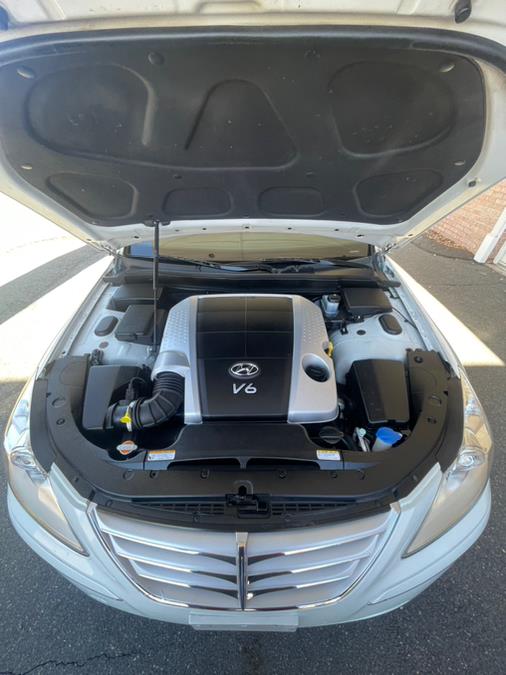 2009 Hyundai Genesis 4dr Sdn 3.8L V6, available for sale in New Britain, Connecticut | Supreme Automotive. New Britain, Connecticut 2009 Hyundai Genesis 4dr Sdn 3.8L V6, available for sale in New Britain, Connecticut | Supreme Automotive. New Britain, Connecticut