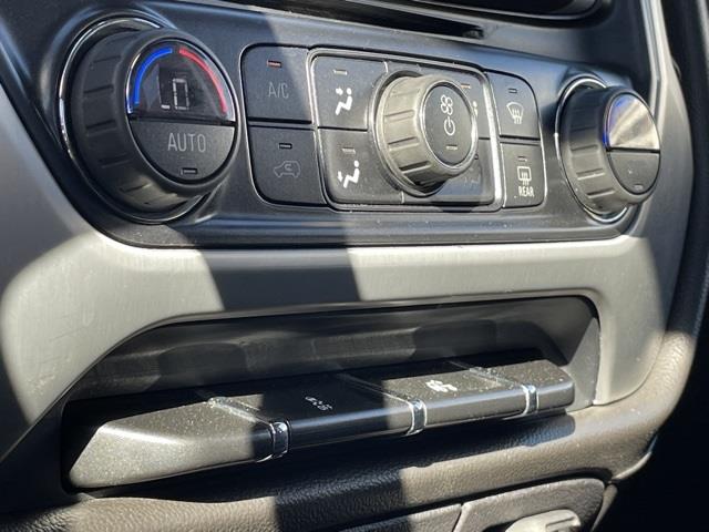 Used GMC Sierra 1500 SLE 2014 | Blasius Federal Road. Brookfield, Connecticut Used GMC Sierra 1500 SLE 2014 | Blasius Federal Road. Brookfield, Connecticut