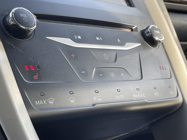 Used Ford Fusion SE 2014 | Blasius Federal Road. Brookfield, Connecticut Used Ford Fusion SE 2014 | Blasius Federal Road. Brookfield, Connecticut