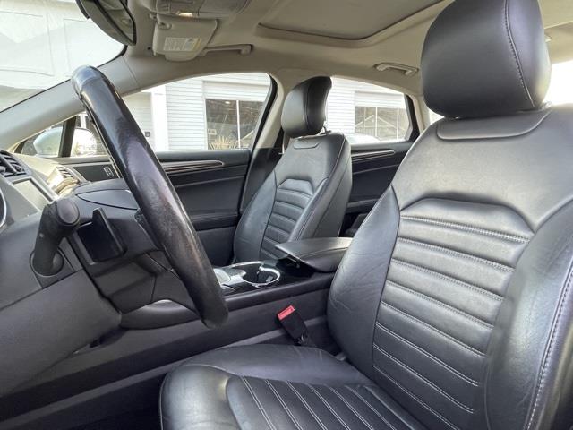 Used Ford Fusion SE 2014 | Blasius Federal Road. Brookfield, Connecticut Used Ford Fusion SE 2014 | Blasius Federal Road. Brookfield, Connecticut