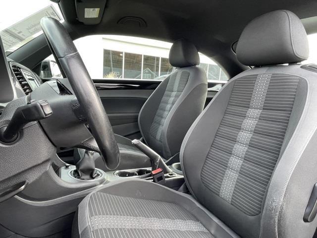 Used Volkswagen Beetle 2.0 TSi 2012 | Blasius Federal Road. Brookfield, Connecticut Used Volkswagen Beetle 2.0 TSi 2012 | Blasius Federal Road. Brookfield, Connecticut