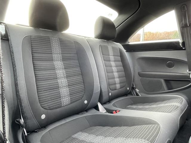 Used Volkswagen Beetle 2.0 TSi 2012 | Blasius Federal Road. Brookfield, Connecticut Used Volkswagen Beetle 2.0 TSi 2012 | Blasius Federal Road. Brookfield, Connecticut