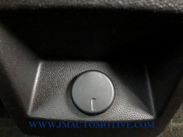 2017 Chevrolet Equinox AWD 4dr LT w/1LT, available for sale in Naugatuck, Connecticut | J&M Automotive Sls&Svc LLC. Naugatuck, Connecticut 2017 Chevrolet Equinox AWD 4dr LT w/1LT, available for sale in Naugatuck, Connecticut | J&M Automotive Sls&Svc LLC. Naugatuck, Connecticut