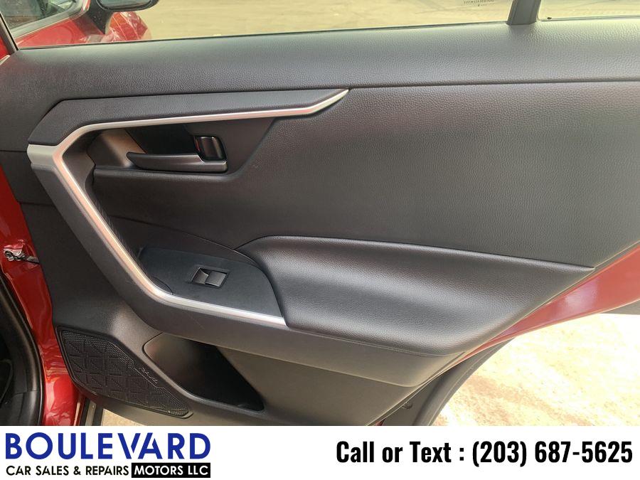 Used Toyota Rav4 LE Sport Utility 4D 2019 | Boulevard Motors LLC. New Haven, Connecticut Used Toyota Rav4 LE Sport Utility 4D 2019 | Boulevard Motors LLC. New Haven, Connecticut