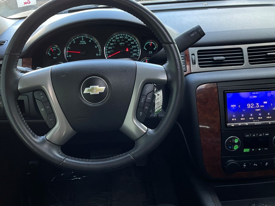 2013 Chevrolet Tahoe 2WD 4dr 1500 LT, available for sale in Corona, California | Green Light Auto. Corona, California 2013 Chevrolet Tahoe 2WD 4dr 1500 LT, available for sale in Corona, California | Green Light Auto. Corona, California