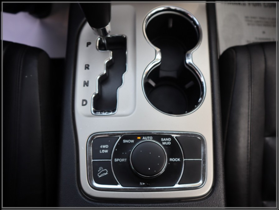 2011 Jeep Grand Cherokee 4WD 4dr Limited, available for sale in Huntington Station, New York | My Auto Inc.. Huntington Station, New York 2011 Jeep Grand Cherokee 4WD 4dr Limited, available for sale in Huntington Station, New York | My Auto Inc.. Huntington Station, New York