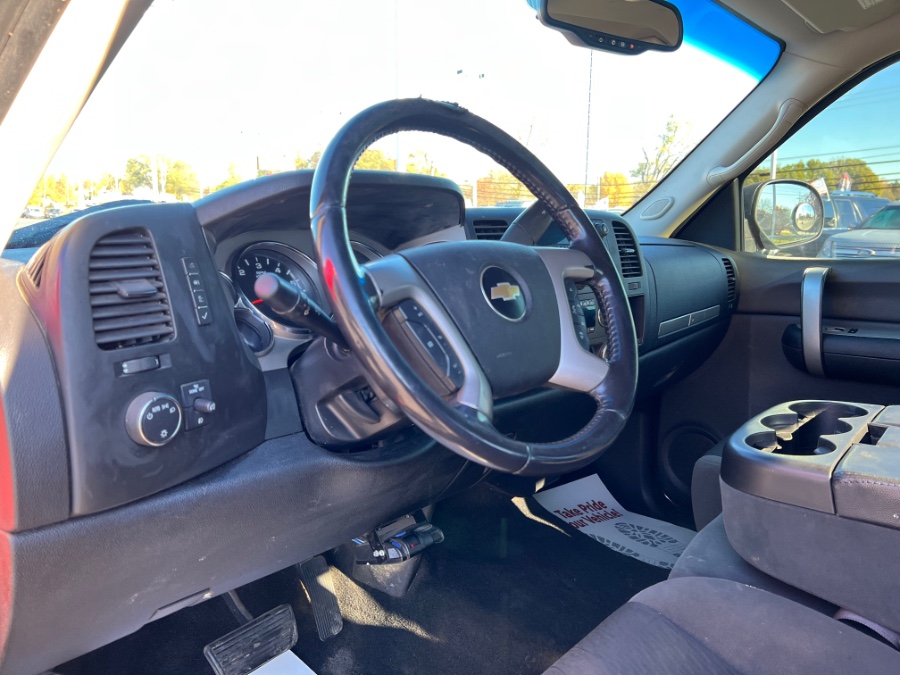 Used Chevrolet Silverado 1500 4WD Ext Cab 143.5" LT 2009 | Marsh Auto Sales LLC. Ortonville, Michigan Used Chevrolet Silverado 1500 4WD Ext Cab 143.5" LT 2009 | Marsh Auto Sales LLC. Ortonville, Michigan