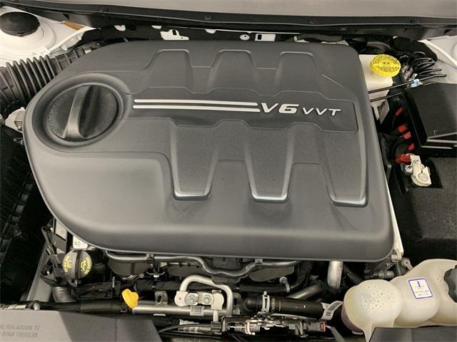 Used Jeep Cherokee Limited 2021 | Eastchester Motor Cars. Bronx, New York Used Jeep Cherokee Limited 2021 | Eastchester Motor Cars. Bronx, New York