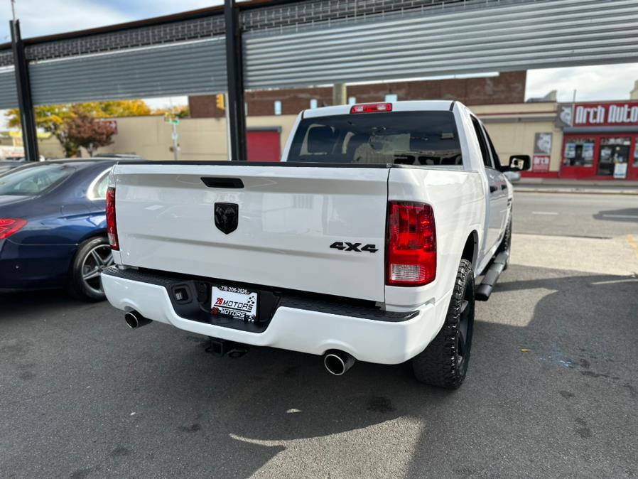 2019 Ram 1500 Classic Express 4x4 Crew Cab 5''7" Box, available for sale in Hollis, New York | Jamaica 26 Motors. Hollis, New York 2019 Ram 1500 Classic Express 4x4 Crew Cab 5''7" Box, available for sale in Hollis, New York | Jamaica 26 Motors. Hollis, New York