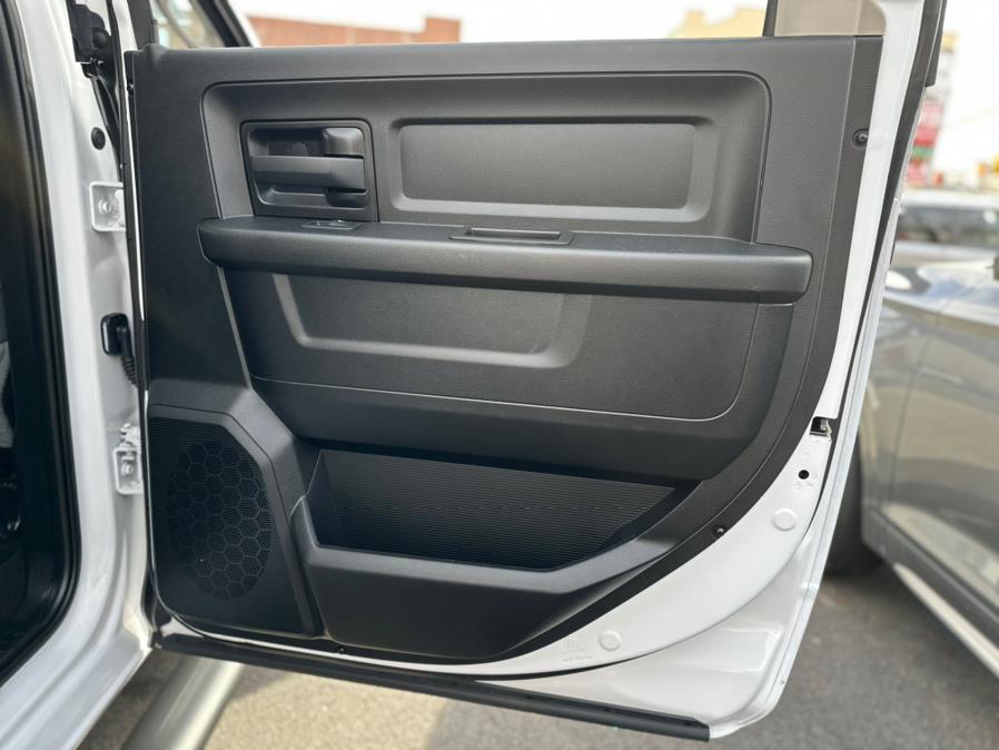 2019 Ram 1500 Classic Express 4x4 Crew Cab 5''7" Box, available for sale in Hollis, New York | Jamaica 26 Motors. Hollis, New York 2019 Ram 1500 Classic Express 4x4 Crew Cab 5''7" Box, available for sale in Hollis, New York | Jamaica 26 Motors. Hollis, New York