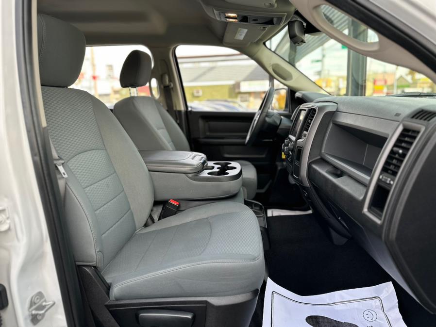 2019 Ram 1500 Classic Express 4x4 Crew Cab 5''7" Box, available for sale in Hollis, New York | Jamaica 26 Motors. Hollis, New York 2019 Ram 1500 Classic Express 4x4 Crew Cab 5''7" Box, available for sale in Hollis, New York | Jamaica 26 Motors. Hollis, New York