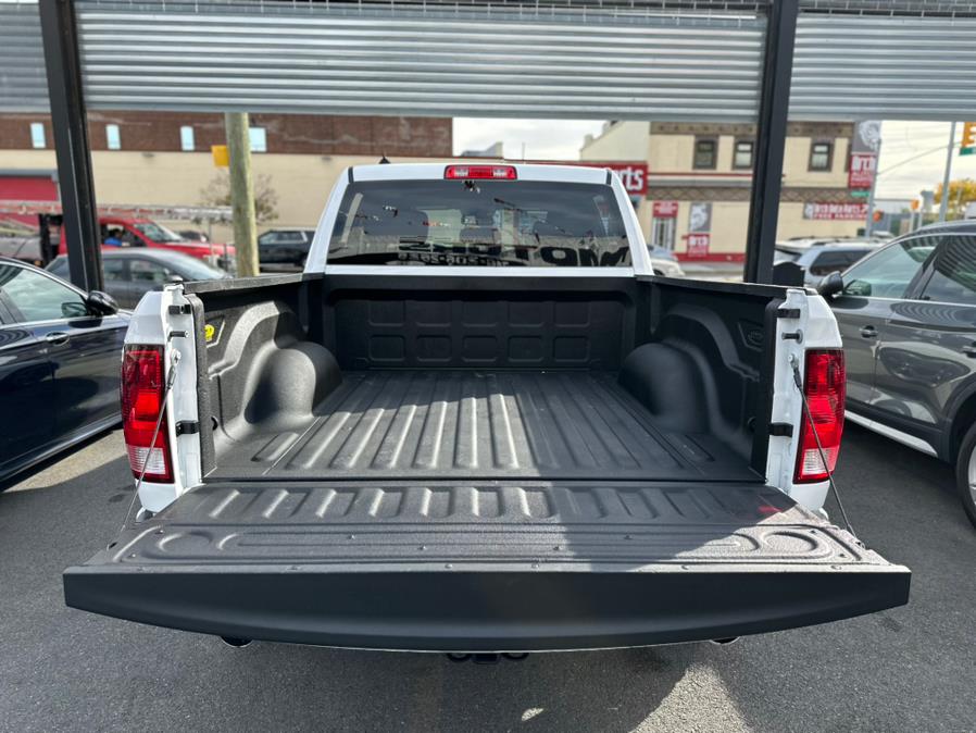 2019 Ram 1500 Classic Express 4x4 Crew Cab 5''7" Box, available for sale in Hollis, New York | Jamaica 26 Motors. Hollis, New York 2019 Ram 1500 Classic Express 4x4 Crew Cab 5''7" Box, available for sale in Hollis, New York | Jamaica 26 Motors. Hollis, New York