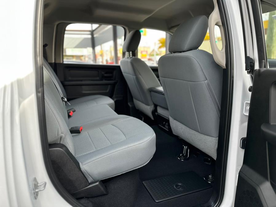 2019 Ram 1500 Classic Express 4x4 Crew Cab 5''7" Box, available for sale in Hollis, New York | Jamaica 26 Motors. Hollis, New York 2019 Ram 1500 Classic Express 4x4 Crew Cab 5''7" Box, available for sale in Hollis, New York | Jamaica 26 Motors. Hollis, New York