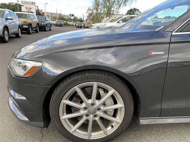 2017 Audi A6 3.0T Premium Plus, available for sale in Stratford, Connecticut | Wiz Leasing Inc. Stratford, Connecticut 2017 Audi A6 3.0T Premium Plus, available for sale in Stratford, Connecticut | Wiz Leasing Inc. Stratford, Connecticut