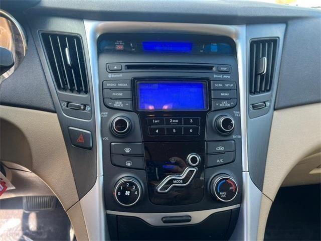 2013 Hyundai Sonata GLS, available for sale in Stratford, Connecticut | Wiz Leasing Inc. Stratford, Connecticut 2013 Hyundai Sonata GLS, available for sale in Stratford, Connecticut | Wiz Leasing Inc. Stratford, Connecticut
