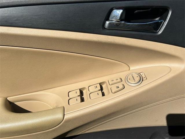 2013 Hyundai Sonata GLS, available for sale in Stratford, Connecticut | Wiz Leasing Inc. Stratford, Connecticut 2013 Hyundai Sonata GLS, available for sale in Stratford, Connecticut | Wiz Leasing Inc. Stratford, Connecticut