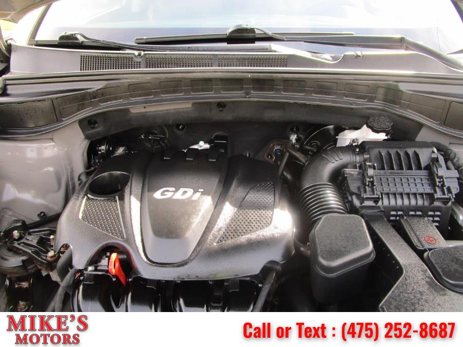 2016 Hyundai Santa Fe Sport AWD 4dr 2.4, available for sale in Stratford, Connecticut | Mike's Motors LLC. Stratford, Connecticut 2016 Hyundai Santa Fe Sport AWD 4dr 2.4, available for sale in Stratford, Connecticut | Mike's Motors LLC. Stratford, Connecticut
