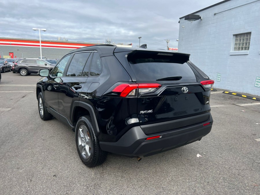 Used Toyota RAV4 XLE FWD (Natl) 2022 | Inman Motors Sales. Medford, Massachusetts Used Toyota RAV4 XLE FWD (Natl) 2022 | Inman Motors Sales. Medford, Massachusetts