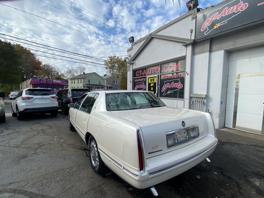 Used Cadillac DeVille 4dr Sdn Golden Anniversary Edition 1999 | CT Auto. Bridgeport, Connecticut Used Cadillac DeVille 4dr Sdn Golden Anniversary Edition 1999 | CT Auto. Bridgeport, Connecticut