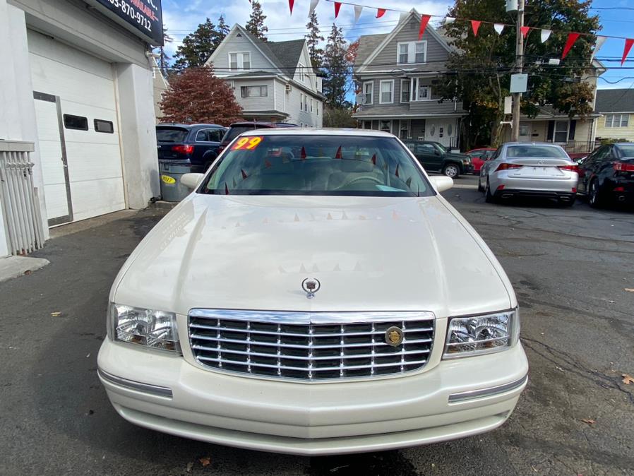 Used Cadillac DeVille 4dr Sdn Golden Anniversary Edition 1999 | CT Auto. Bridgeport, Connecticut Used Cadillac DeVille 4dr Sdn Golden Anniversary Edition 1999 | CT Auto. Bridgeport, Connecticut