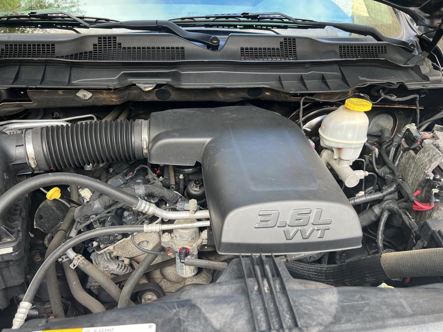 Used Ram 1500 Express 4x4 Quad Cab 6''4" Box 2018 | TJ Motors. New London, Connecticut Used Ram 1500 Express 4x4 Quad Cab 6''4" Box 2018 | TJ Motors. New London, Connecticut