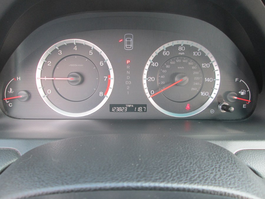 2012 Honda Accord Sdn 4dr I4 Auto LX, available for sale in Levittown, Pennsylvania | Levittown Auto. Levittown, Pennsylvania 2012 Honda Accord Sdn 4dr I4 Auto LX, available for sale in Levittown, Pennsylvania | Levittown Auto. Levittown, Pennsylvania
