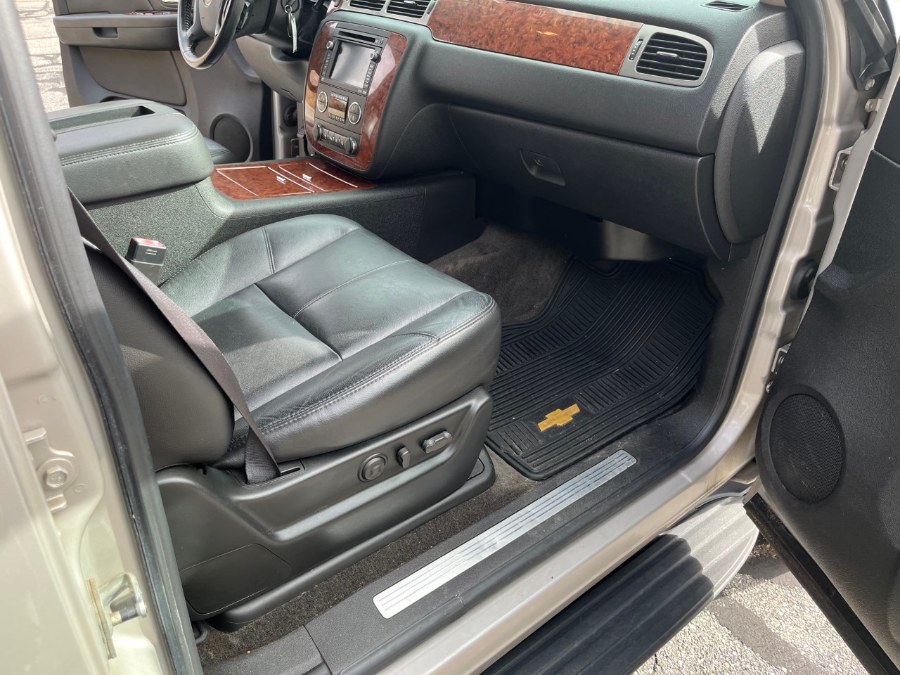 2008 Chevrolet Tahoe 4WD 4dr 1500 LTZ, available for sale in Norwich, Connecticut | MACARA Vehicle Services, Inc. Norwich, Connecticut 2008 Chevrolet Tahoe 4WD 4dr 1500 LTZ, available for sale in Norwich, Connecticut | MACARA Vehicle Services, Inc. Norwich, Connecticut