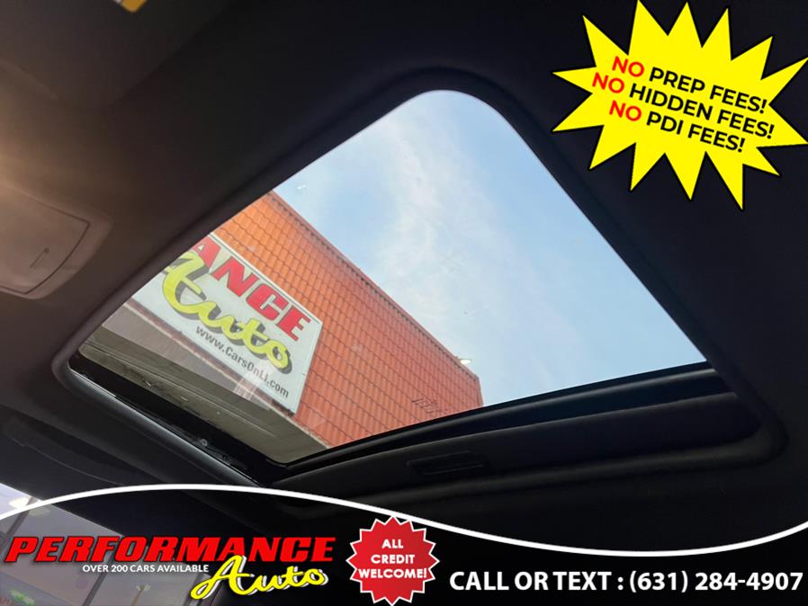 2009 Dodge Challenger 2dr Cpe R/T, available for sale in Bohemia, New York | Performance Auto Inc. Bohemia, New York 2009 Dodge Challenger 2dr Cpe R/T, available for sale in Bohemia, New York | Performance Auto Inc. Bohemia, New York