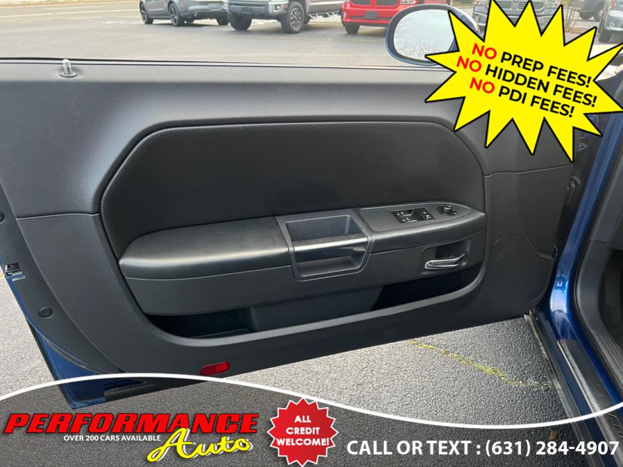 2009 Dodge Challenger 2dr Cpe R/T, available for sale in Bohemia, New York | Performance Auto Inc. Bohemia, New York 2009 Dodge Challenger 2dr Cpe R/T, available for sale in Bohemia, New York | Performance Auto Inc. Bohemia, New York