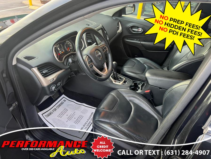 2015 Jeep Cherokee 4WD 4dr Latitude, available for sale in Bohemia, New York | Performance Auto Inc. Bohemia, New York 2015 Jeep Cherokee 4WD 4dr Latitude, available for sale in Bohemia, New York | Performance Auto Inc. Bohemia, New York