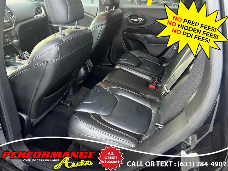 2015 Jeep Cherokee 4WD 4dr Latitude, available for sale in Bohemia, New York | Performance Auto Inc. Bohemia, New York 2015 Jeep Cherokee 4WD 4dr Latitude, available for sale in Bohemia, New York | Performance Auto Inc. Bohemia, New York
