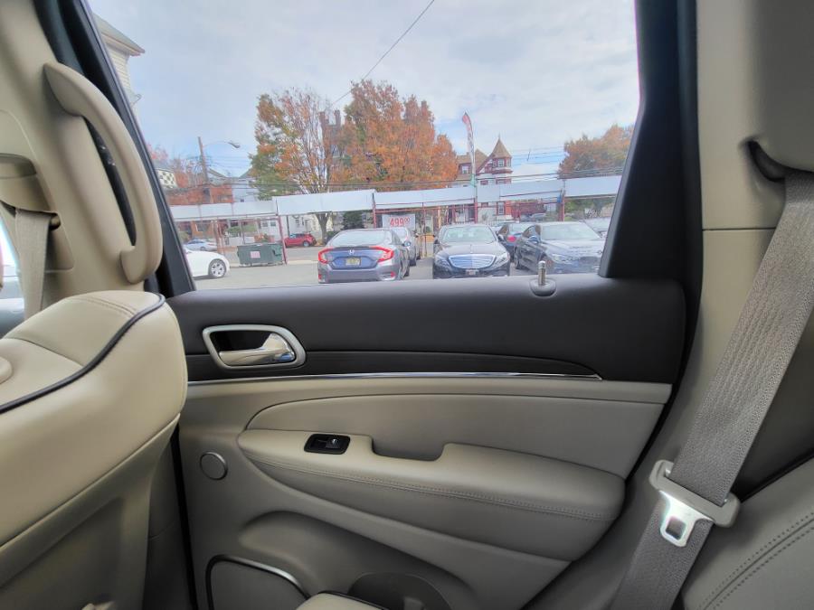 Used Jeep Grand Cherokee 4WD 4dr High Altitude 2016 | Champion Used Auto Sales 2. Newark , New Jersey Used Jeep Grand Cherokee 4WD 4dr High Altitude 2016 | Champion Used Auto Sales 2. Newark , New Jersey