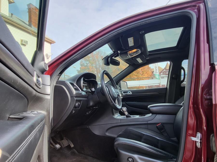 2018 Jeep Grand Cherokee Altitude 4x4 *Ltd Avail*, available for sale in Newark , New Jersey | Champion Used Auto Sales 2. Newark , New Jersey 2018 Jeep Grand Cherokee Altitude 4x4 *Ltd Avail*, available for sale in Newark , New Jersey | Champion Used Auto Sales 2. Newark , New Jersey