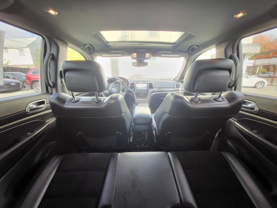 2018 Jeep Grand Cherokee Altitude 4x4 *Ltd Avail*, available for sale in Newark , New Jersey | Champion Used Auto Sales 2. Newark , New Jersey 2018 Jeep Grand Cherokee Altitude 4x4 *Ltd Avail*, available for sale in Newark , New Jersey | Champion Used Auto Sales 2. Newark , New Jersey