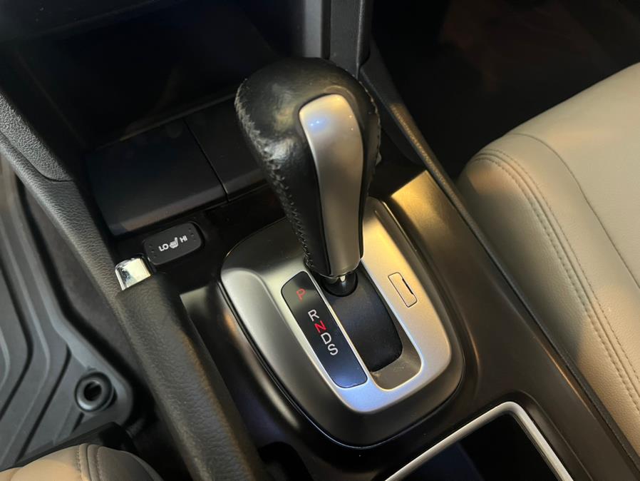 Used Honda Crosstour 4WD V6 5dr EX-L w/Navi 2014 | AutoMax. West Hartford, Connecticut Used Honda Crosstour 4WD V6 5dr EX-L w/Navi 2014 | AutoMax. West Hartford, Connecticut