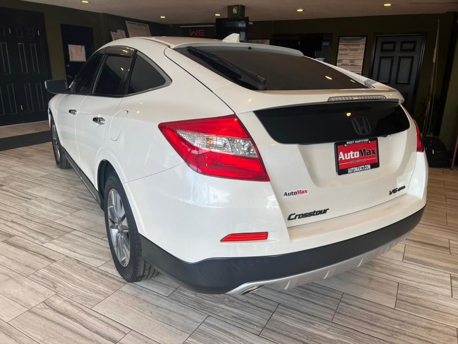 Used Honda Crosstour 4WD V6 5dr EX-L w/Navi 2014 | AutoMax. West Hartford, Connecticut Used Honda Crosstour 4WD V6 5dr EX-L w/Navi 2014 | AutoMax. West Hartford, Connecticut