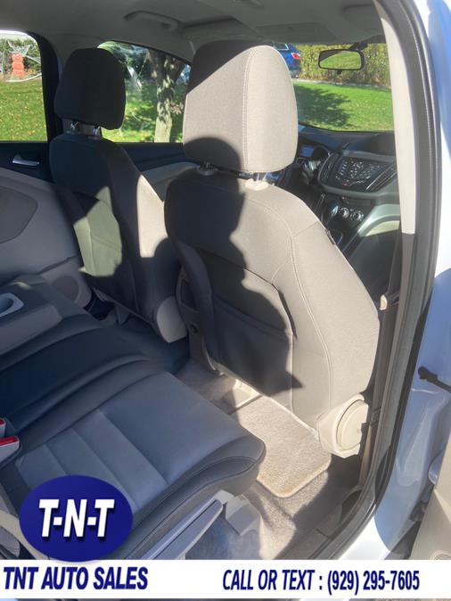 2013 Ford Escape 4WD 4dr SE, available for sale in Bronx, New York | TNT Auto Sales USA inc. Bronx, New York 2013 Ford Escape 4WD 4dr SE, available for sale in Bronx, New York | TNT Auto Sales USA inc. Bronx, New York
