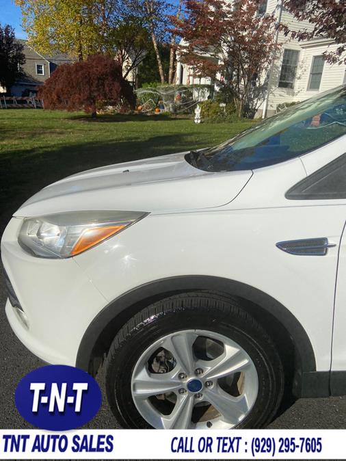 2013 Ford Escape 4WD 4dr SE, available for sale in Bronx, New York | TNT Auto Sales USA inc. Bronx, New York 2013 Ford Escape 4WD 4dr SE, available for sale in Bronx, New York | TNT Auto Sales USA inc. Bronx, New York