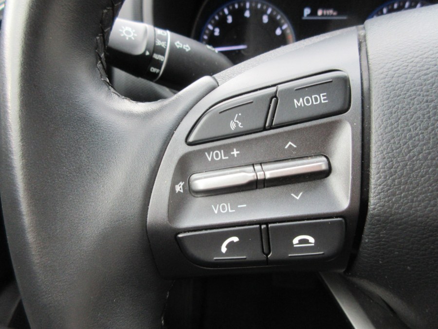2021 Hyundai Kona SEL Auto AWD, available for sale in Linden, New Jersey | Route 27 Auto Mall. Linden, New Jersey 2021 Hyundai Kona SEL Auto AWD, available for sale in Linden, New Jersey | Route 27 Auto Mall. Linden, New Jersey