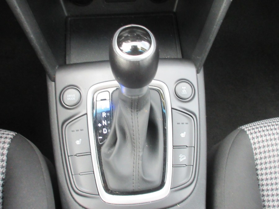 2021 Hyundai Kona SEL Auto AWD, available for sale in Linden, New Jersey | Route 27 Auto Mall. Linden, New Jersey 2021 Hyundai Kona SEL Auto AWD, available for sale in Linden, New Jersey | Route 27 Auto Mall. Linden, New Jersey