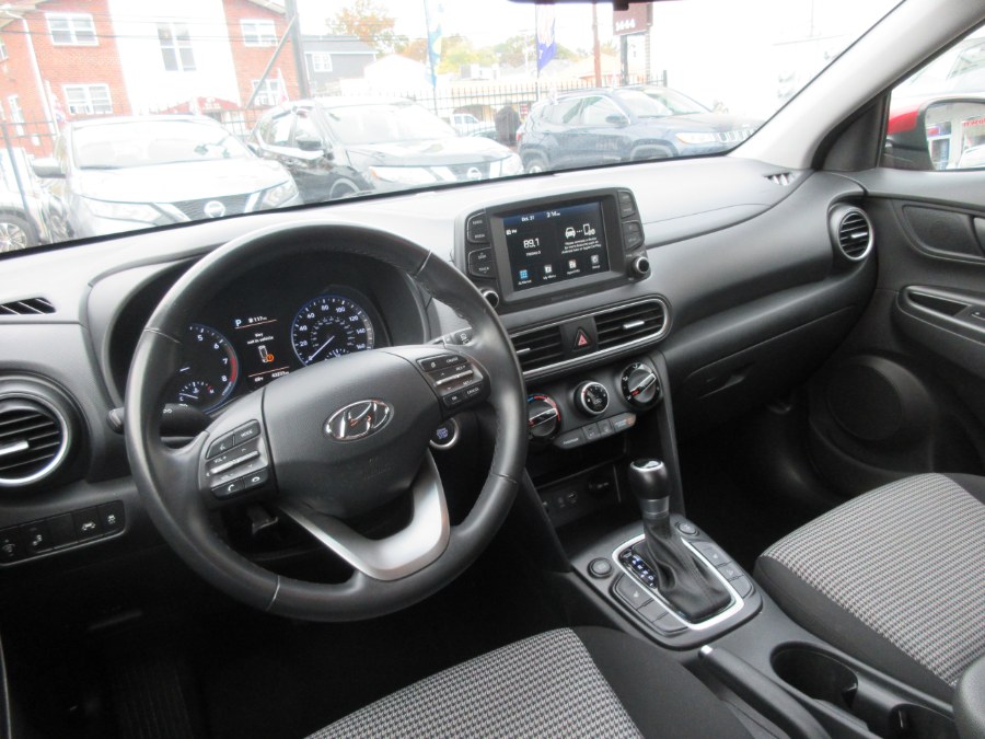 2021 Hyundai Kona SEL Auto AWD, available for sale in Linden, New Jersey | Route 27 Auto Mall. Linden, New Jersey 2021 Hyundai Kona SEL Auto AWD, available for sale in Linden, New Jersey | Route 27 Auto Mall. Linden, New Jersey