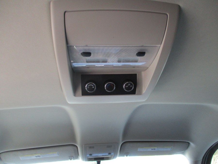 2013 GMC Yukon 4WD 4dr 1500 SLE, available for sale in Suffield, Connecticut | Suffield Auto Sales. Suffield, Connecticut 2013 GMC Yukon 4WD 4dr 1500 SLE, available for sale in Suffield, Connecticut | Suffield Auto Sales. Suffield, Connecticut