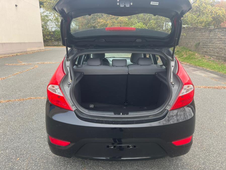 2013 Hyundai Accent 5dr HB Auto SE, available for sale in Swansea, Massachusetts | Gas On The Run. Swansea, Massachusetts 2013 Hyundai Accent 5dr HB Auto SE, available for sale in Swansea, Massachusetts | Gas On The Run. Swansea, Massachusetts